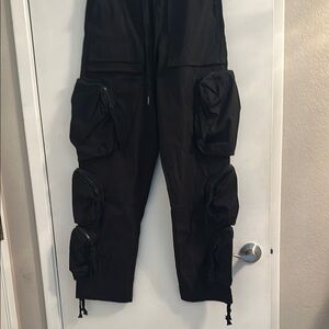 Men’s Black Cargo Pants with Multiple Pockets, new never worn